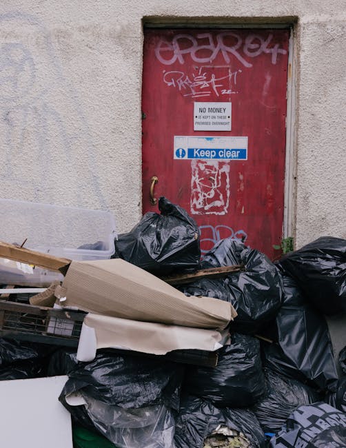Emergency rubbish removal options when lifts fail in Temple