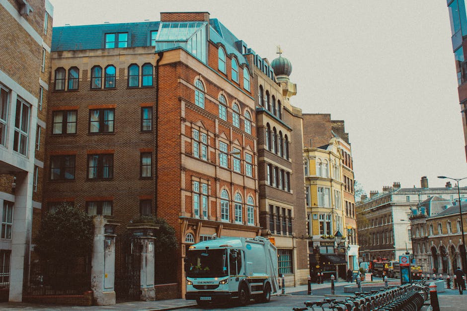 Fleet Street flat rubbish clearance guide Temple